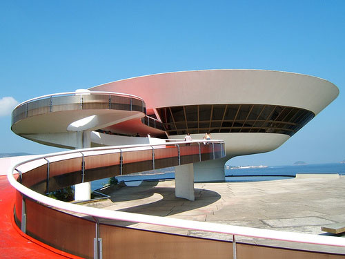 موزه نیترو اسکار نیمایر در برزیل