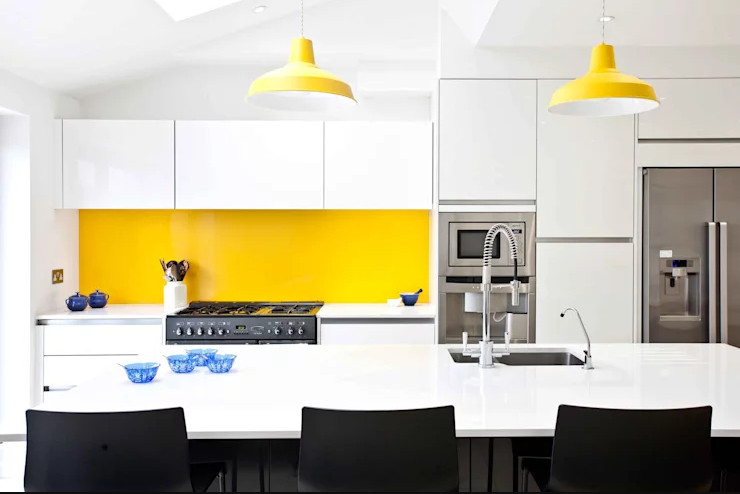رنگ به آشپزخانه تان بپاشید می‌توانید رنگ های پلاستیکی یا اکریلیک