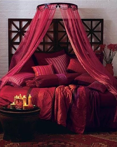 ویژگی های رنگ قرمز در دکوراسیون اتاق خواب بیشتر آشنا شوید با پویانو