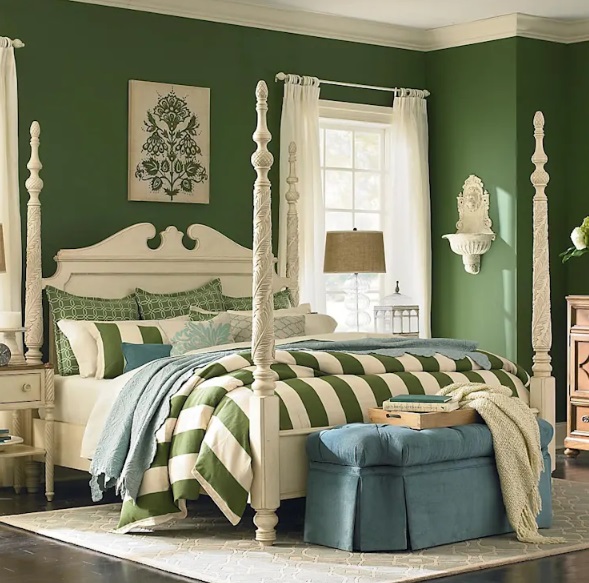 ترکیب رنگ سبز و کرم در اتاق
