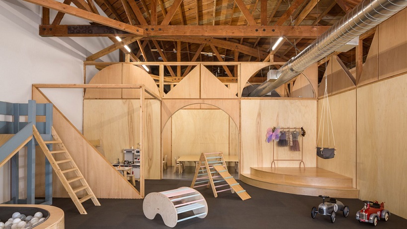 طراحی فضای کار مجهز به مهدکودک در کالیفرنیا/ گروه معماری Zooco Estudio