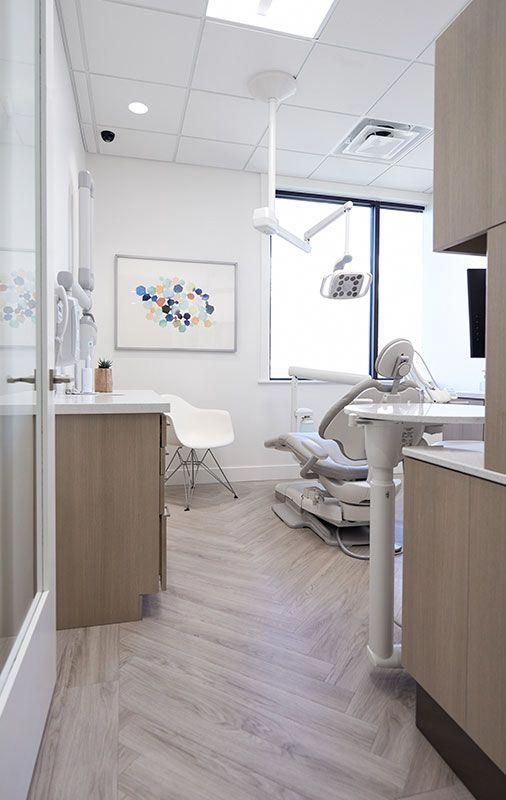بازسازی مطب دندانپزشکی
