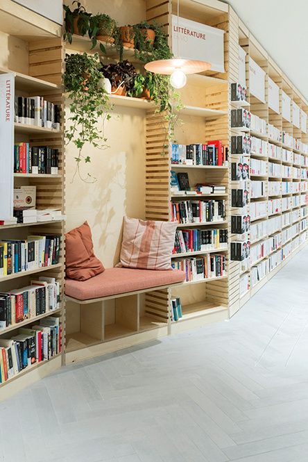 ایده‌های جالب برای طراحی داخلی کتابفروشی